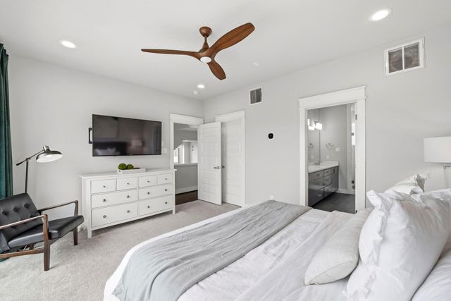 3303 Baron Street, Houston, TX 77020