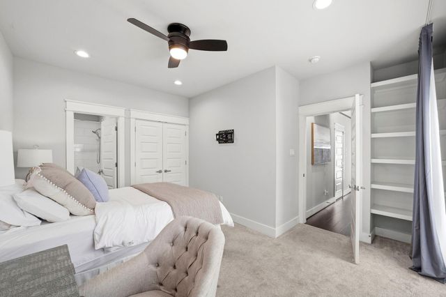 3303 Baron Street, Houston, TX 77020