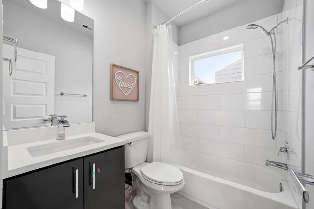3303 Baron Street, Houston, TX 77020