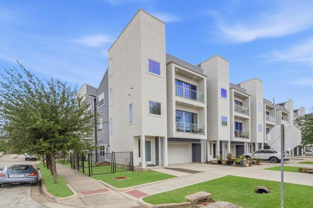 3303 Baron Street, Houston, TX 77020