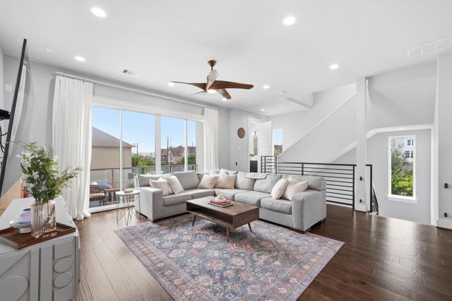3303 Baron Street, Houston, TX 77020