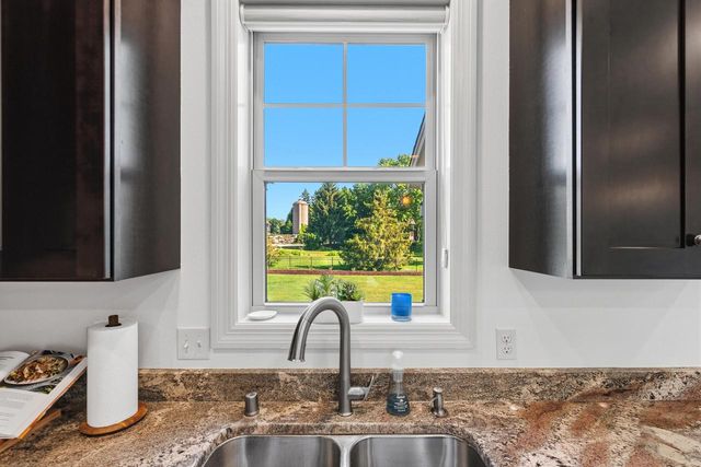 N47W7810 Parkland ROAD, Cedarburg, WI 53012