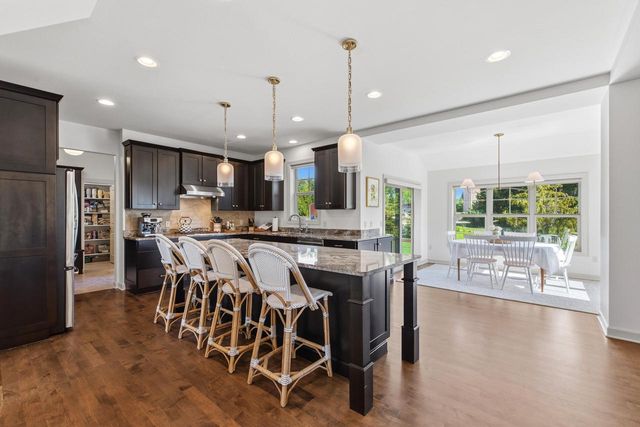 N47W7810 Parkland ROAD, Cedarburg, WI 53012