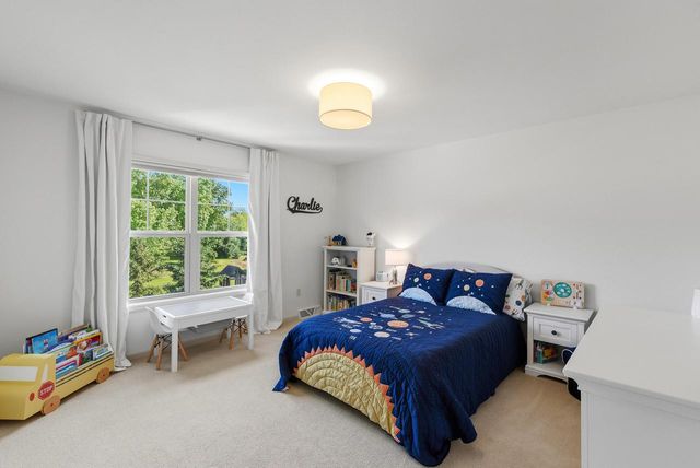 N47W7810 Parkland ROAD, Cedarburg, WI 53012