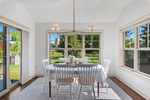 N47W7810 Parkland ROAD, Cedarburg, WI 53012