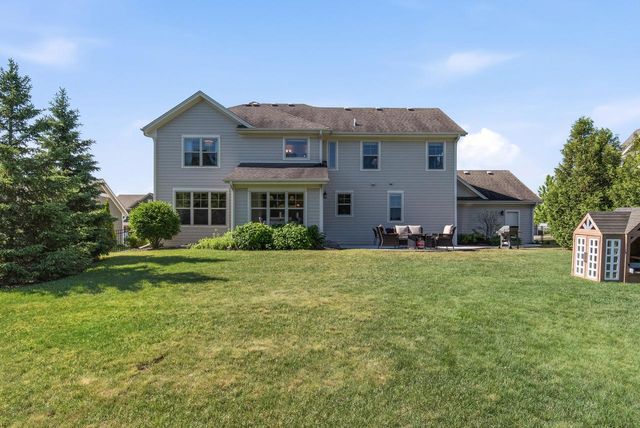N47W7810 Parkland ROAD, Cedarburg, WI 53012