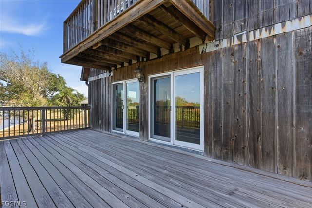 373 Hile LN, Punta Gorda, FL 33982