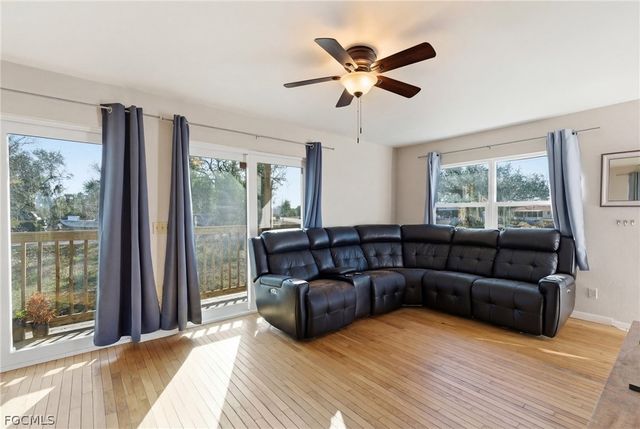 373 Hile LN, Punta Gorda, FL 33982