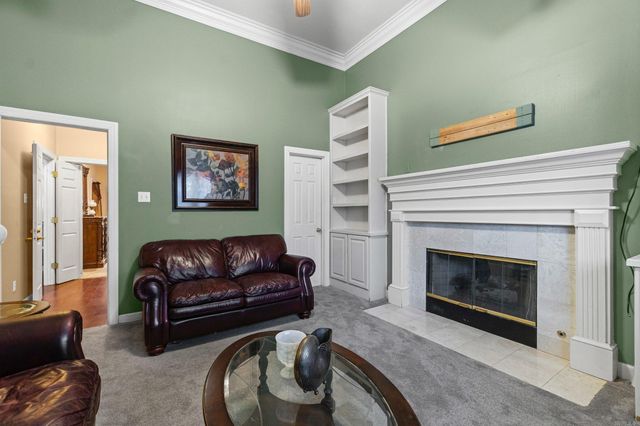 2 Rosaires Way, Little Rock, AR 72223