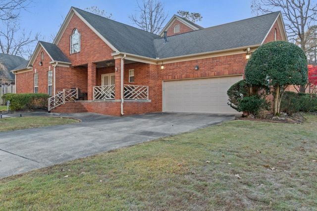 2 Rosaires Way, Little Rock, AR 72223