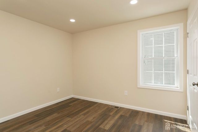 15 Bradley Drive, Edison, NJ 08817