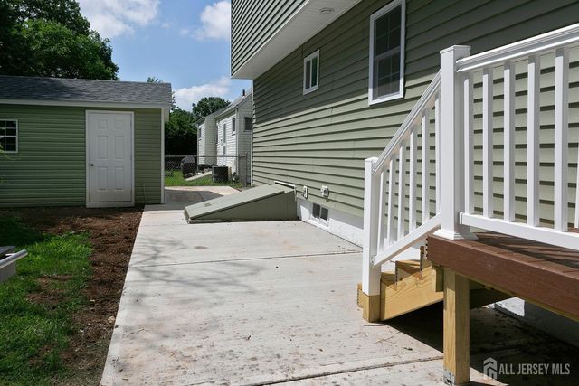 15 Bradley Drive, Edison, NJ 08817