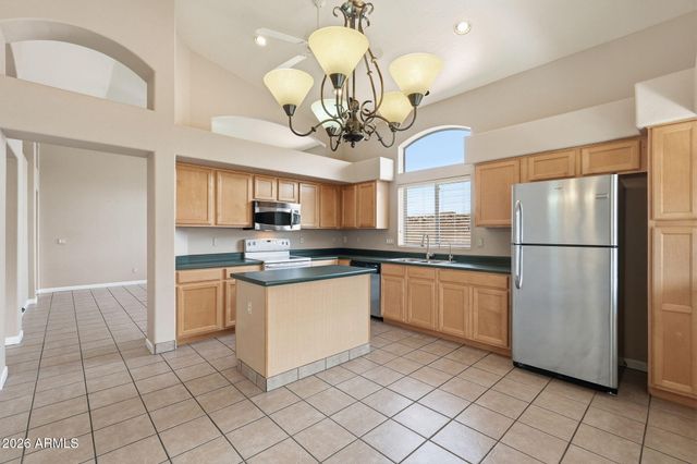 7265 E Knoll Street, Mesa, AZ 85207