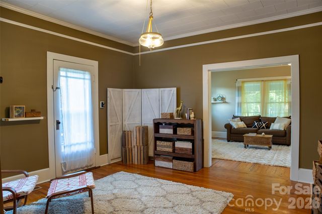 102 Cuthberson Street, Morganton, NC 28655