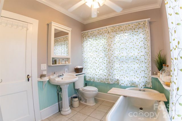 102 Cuthberson Street, Morganton, NC 28655