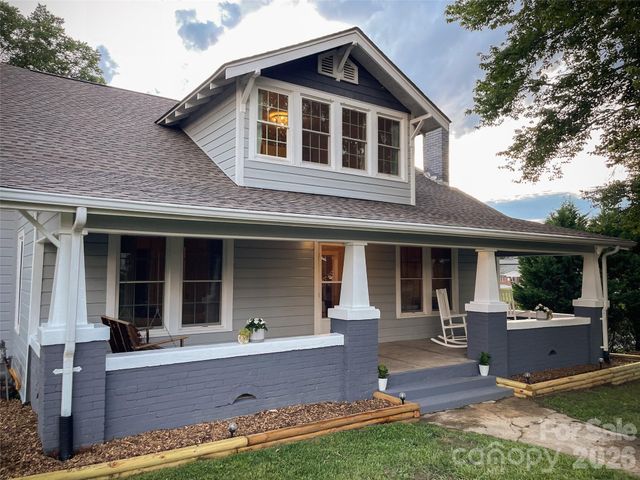 102 Cuthberson Street, Morganton, NC 28655