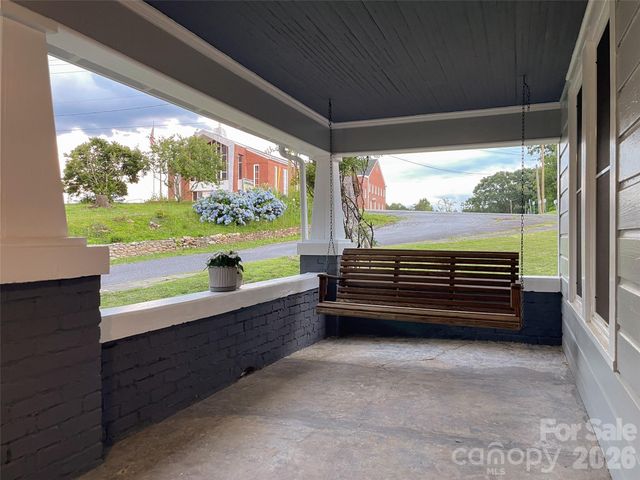 102 Cuthberson Street, Morganton, NC 28655