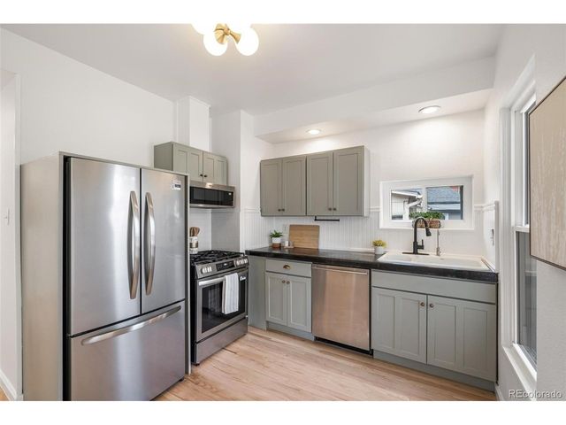 2992 Hooker St, Denver, CO 80211