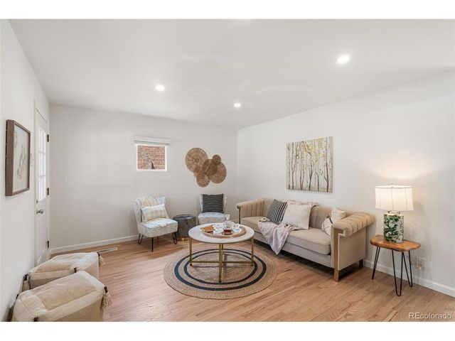 2992 Hooker St, Denver, CO 80211