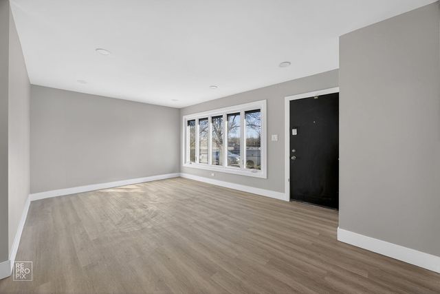 10240 S Torrence Avenue, Chicago, IL 60617