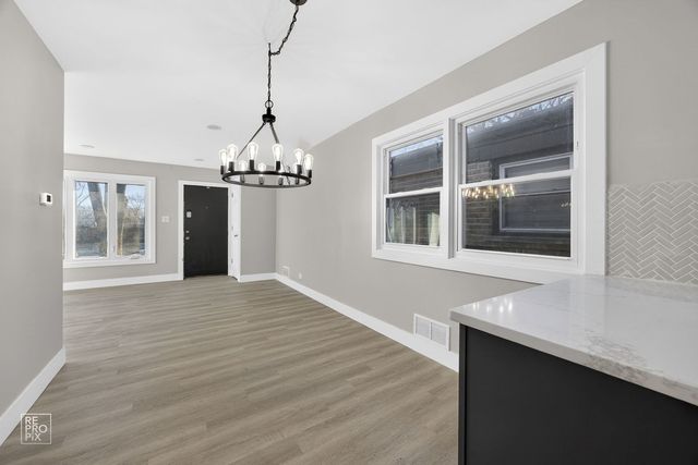 10240 S Torrence Avenue, Chicago, IL 60617