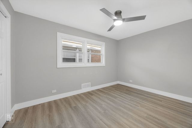 10240 S Torrence Avenue, Chicago, IL 60617