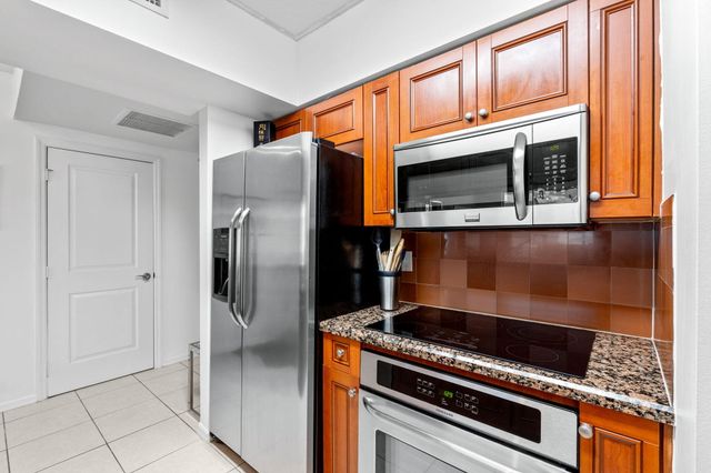 347 N New River Dr Drive E 606, Fort Lauderdale, FL 33301