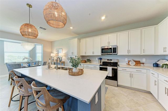 12320 WELLEN GOLF STREET 402, Venice, FL 34293