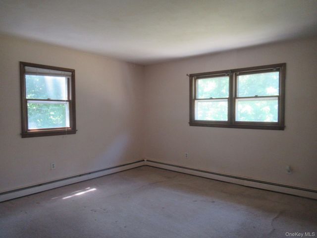 17 Jack And Jill Road, Poughquag, NY 12570