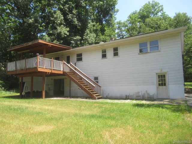 17 Jack And Jill Road, Poughquag, NY 12570