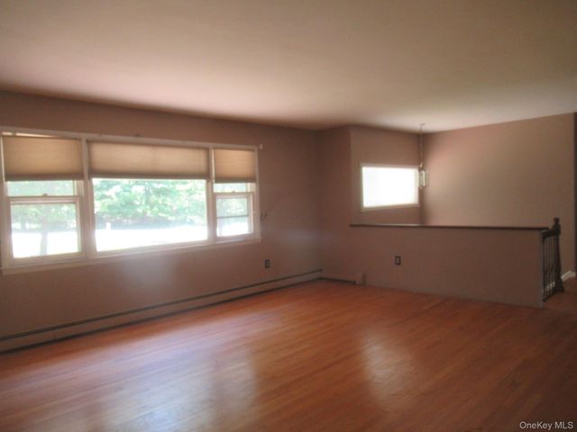 17 Jack And Jill Road, Poughquag, NY 12570