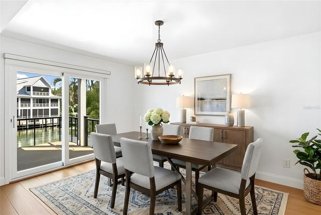 5119 OXFORD DRIVE, Sarasota, FL 34242