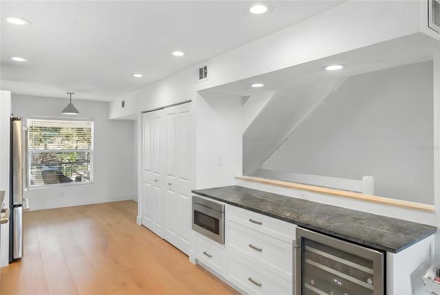 5119 OXFORD DRIVE, Sarasota, FL 34242