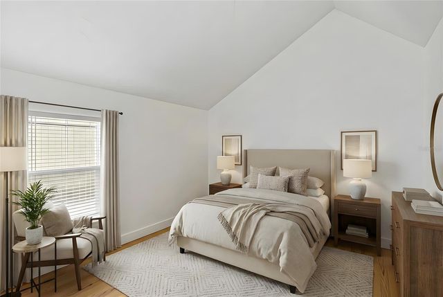 5119 OXFORD DRIVE, Sarasota, FL 34242