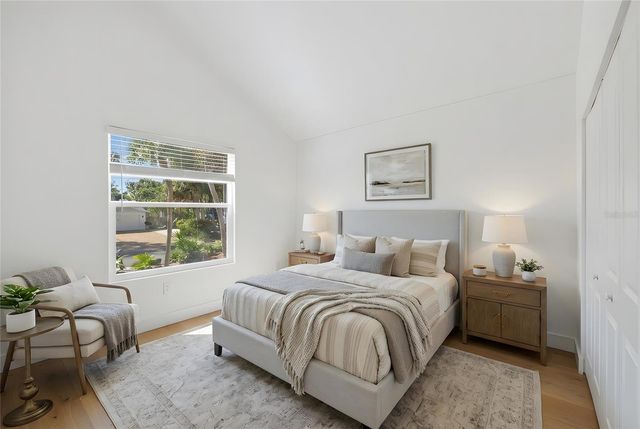 5119 OXFORD DRIVE, Sarasota, FL 34242