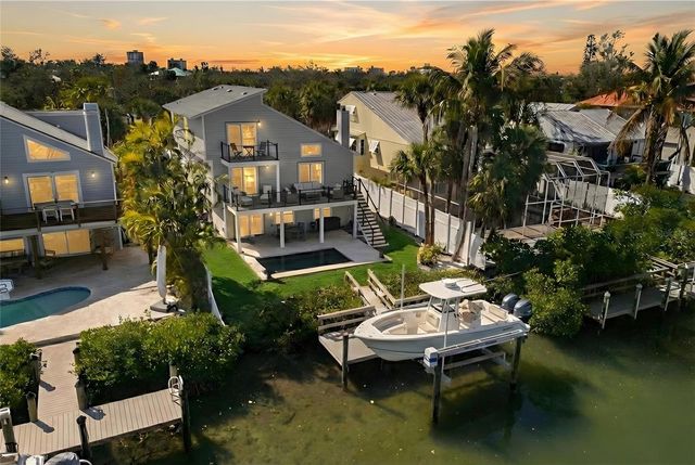 5119 OXFORD DRIVE, Sarasota, FL 34242