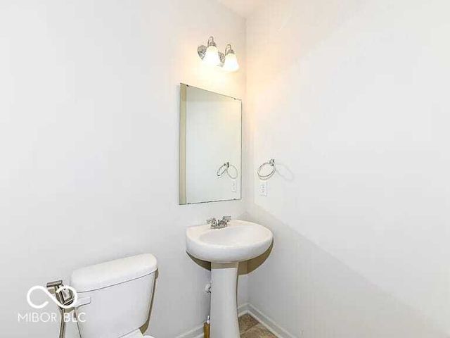 5528 Rothbury Road, Westfield, IN 46062