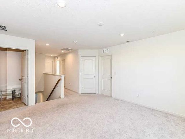 5528 Rothbury Road, Westfield, IN 46062