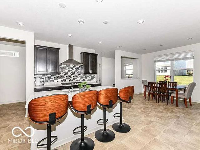 5528 Rothbury Road, Westfield, IN 46062