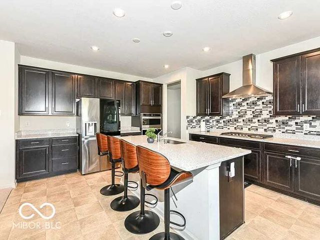 5528 Rothbury Road, Westfield, IN 46062