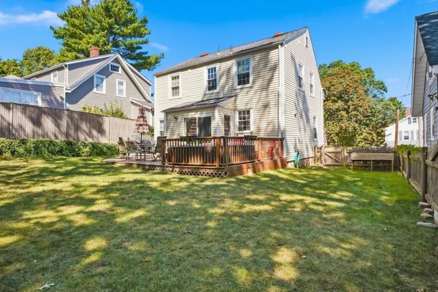 30 Hilldale Rd, Weymouth, MA 02190