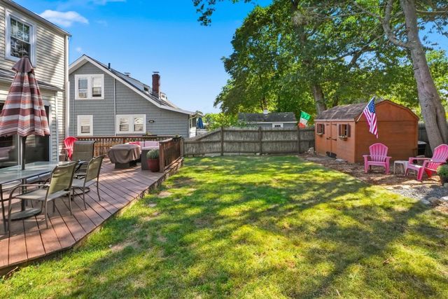 30 Hilldale Rd, Weymouth, MA 02190