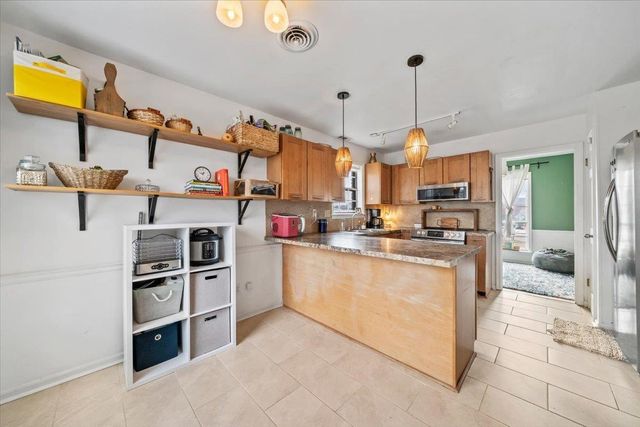 5656 BLACKWELL RD, Bartlett, TN 38134