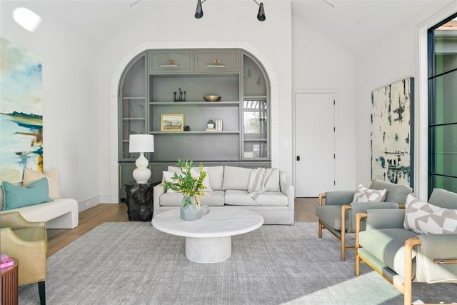 5958 Elderwood Drive, Dallas, TX 75230