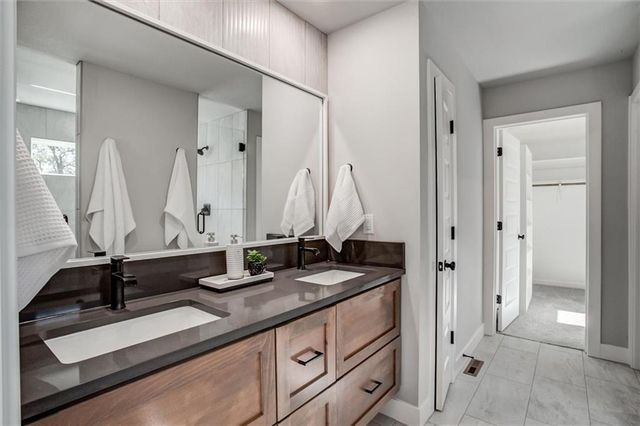 3641 Tracy Avenue, Kansas City, MO 64109