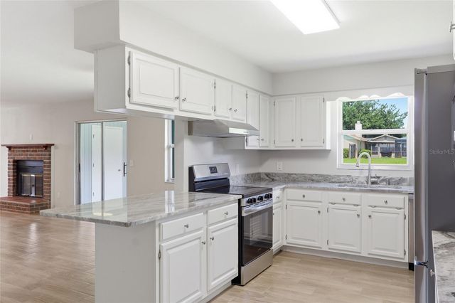 6028 YARBOROUGH LANE, Lakeland, FL 33812