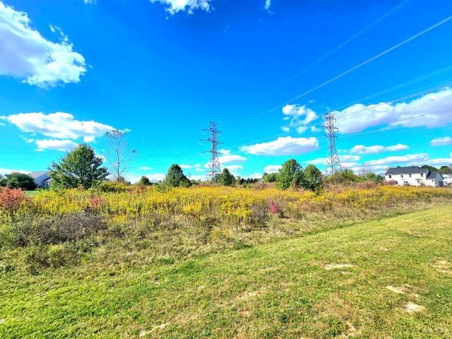 1112 Winding Creek Lane, Delaware, OH 43015