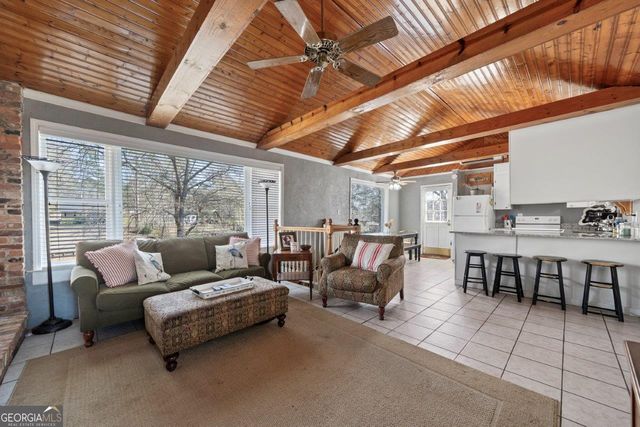 109 Horseshoe Beand Road, Eatonton, GA 31024