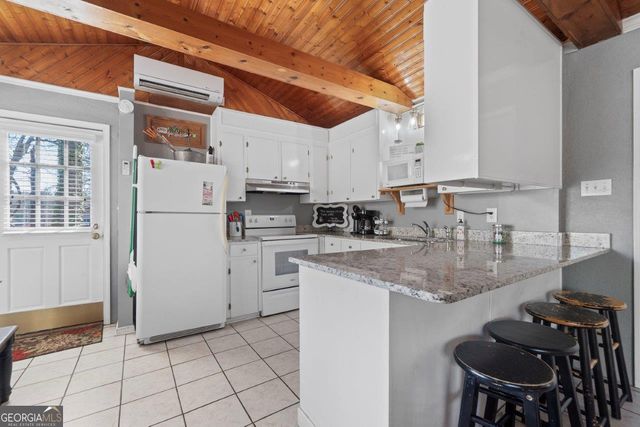 109 Horseshoe Beand Road, Eatonton, GA 31024