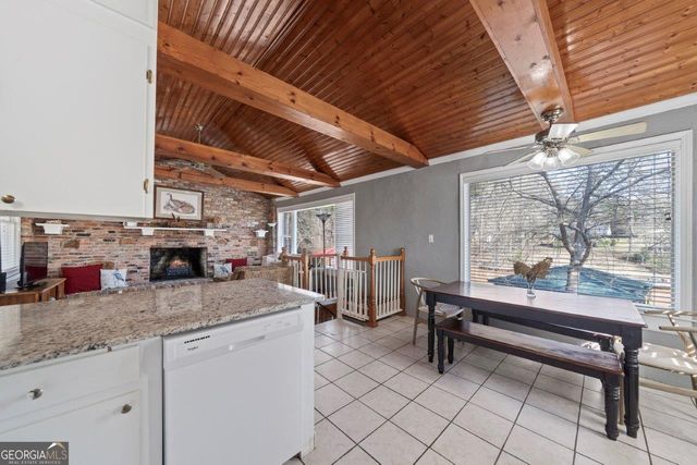 109 Horseshoe Beand Road, Eatonton, GA 31024